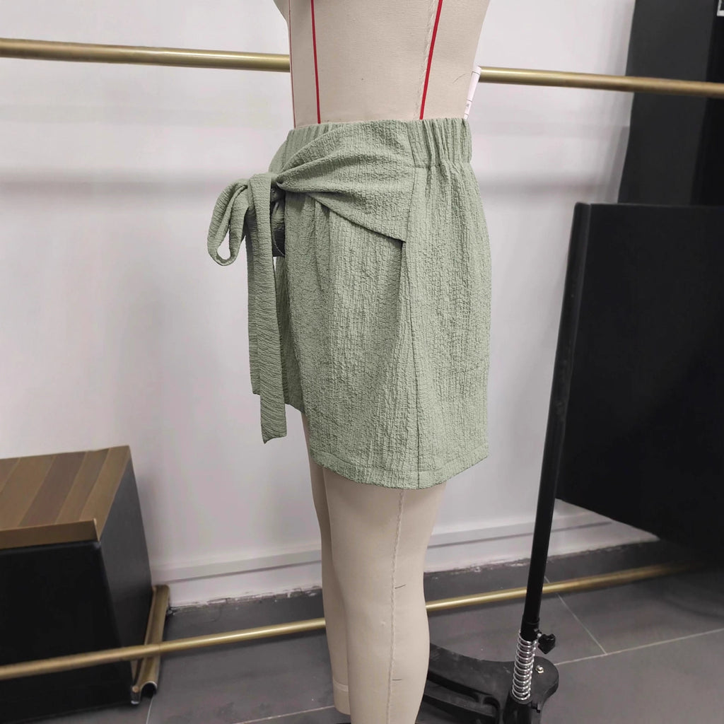 Waist-tie Front-pleated Elastic-waistband Wide-leg Shorts