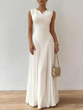 Elegant Pleated Maxi Dress