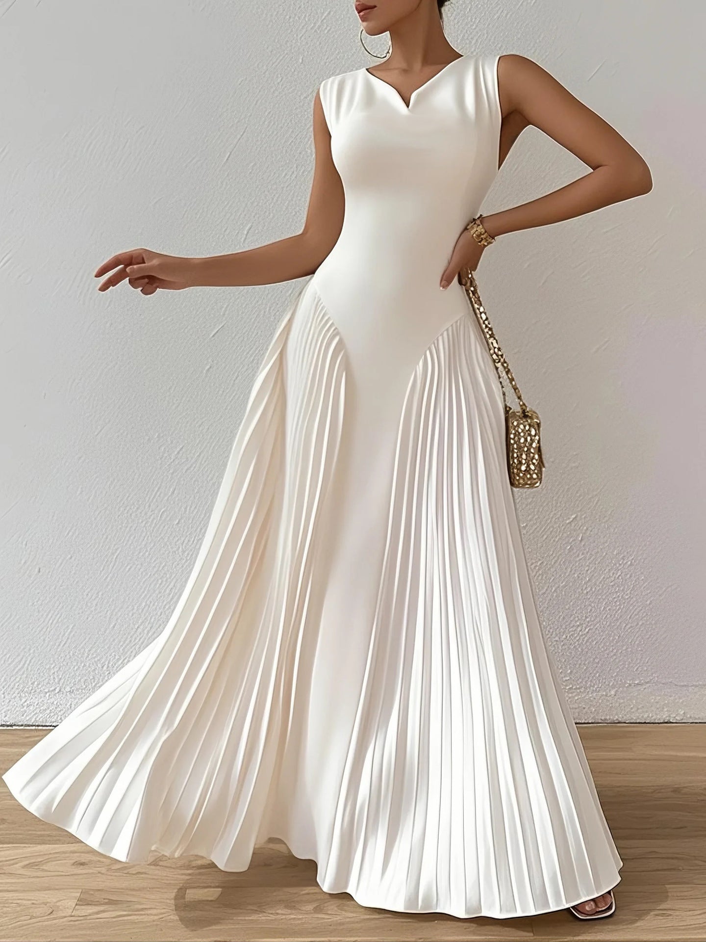 Elegant Pleated Maxi Dress